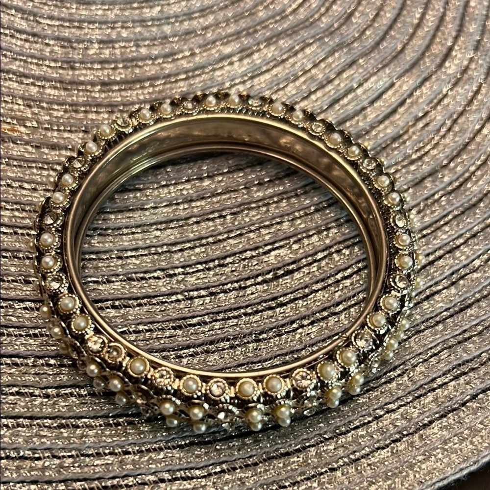 Vintage bangle Silver tone  and Pearl rhinestone diamond Bracelet - Picture 6 of 8